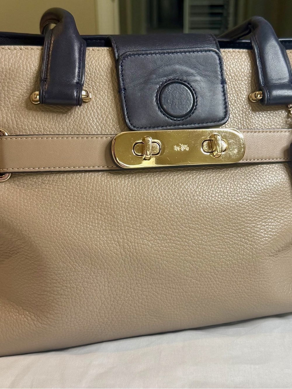 Coach Swagger Carryall 36514 Colorblock Pebble Leather